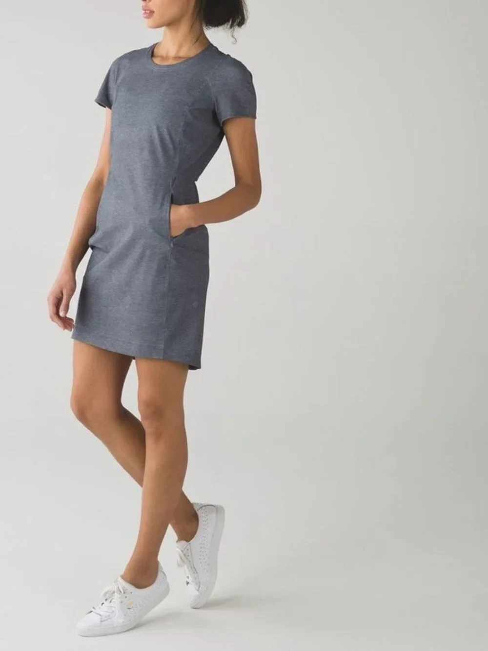 Lululemon & go Endeavor Gray Deep Coal Women's Mini Dress Size 4 - 8658